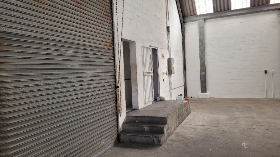 To Let Commercial Property for Rent in Montague Gardens Western Cape